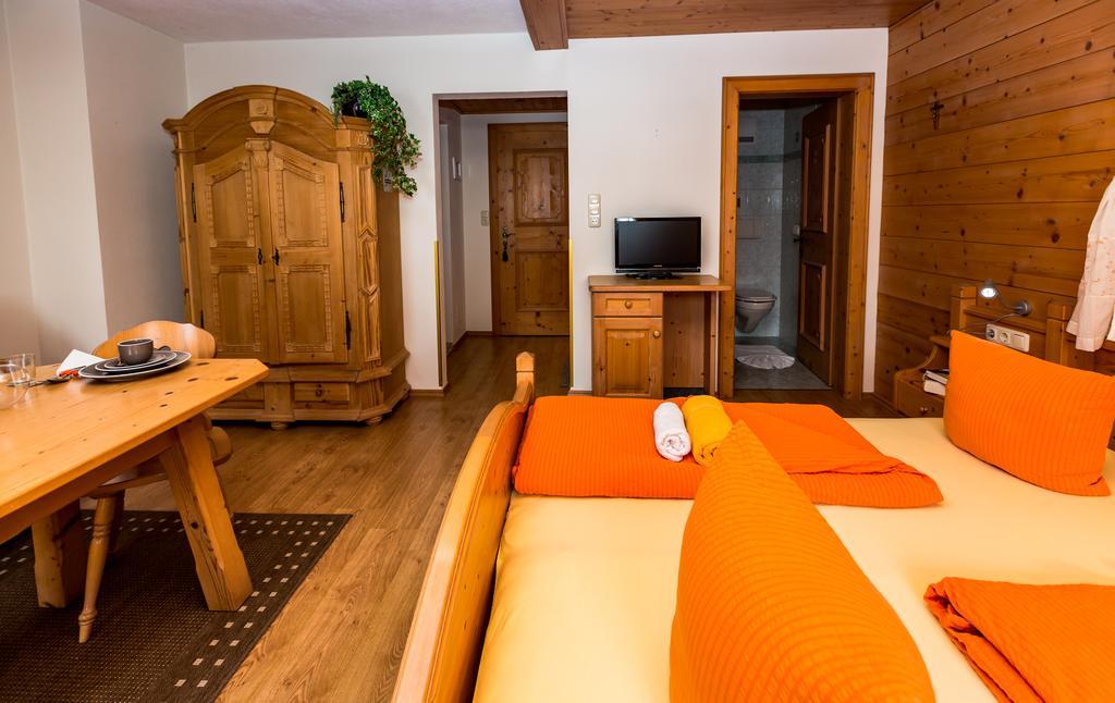 Haus Alpenblick Aparthotel Ehrwald Ngoại thất bức ảnh